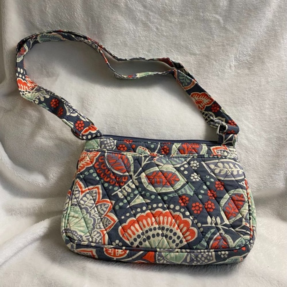 Vera Bradley Nomadic Floral Little Hipster/ Crossbody - Like New